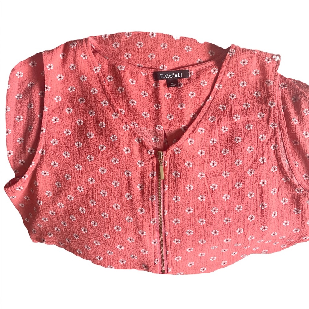 Roz & Ali Sleeveless Blouse - Picture 7 of 9